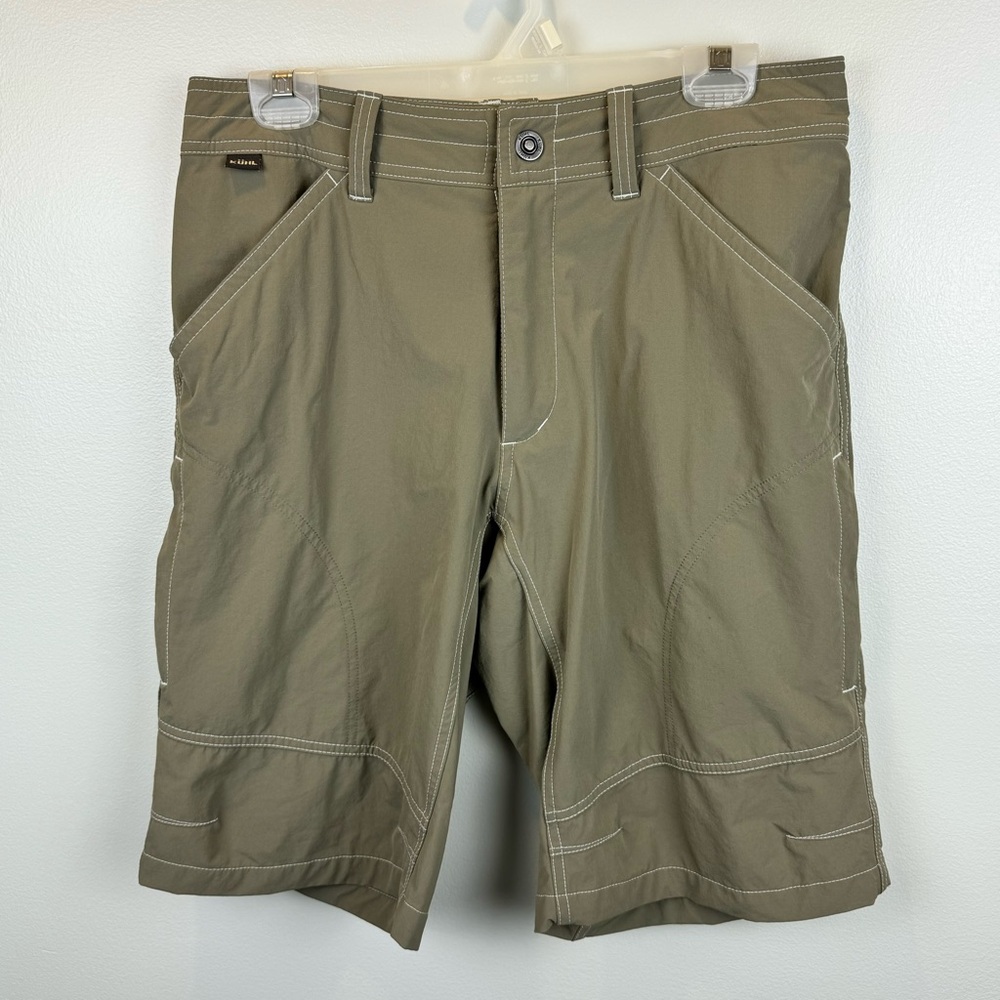 Kuhl Men's Flat Front Shorts in Olive